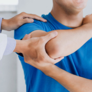 Camelback Medical Centers | Common Causes and Effective Treatments of Shoulder Pain in Naperville