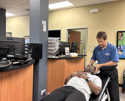 Camelback Medical Centers | Spinal Decompression Therapy in Naperville